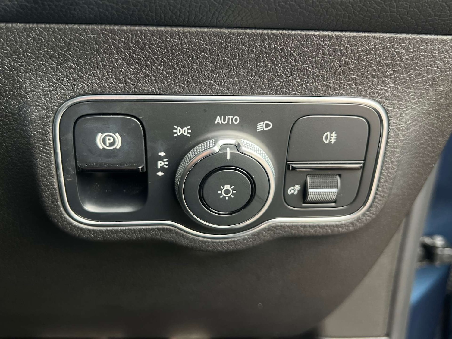 Used Mercedes-Benz GLB 2021 for sale - 76776869: Photo 34