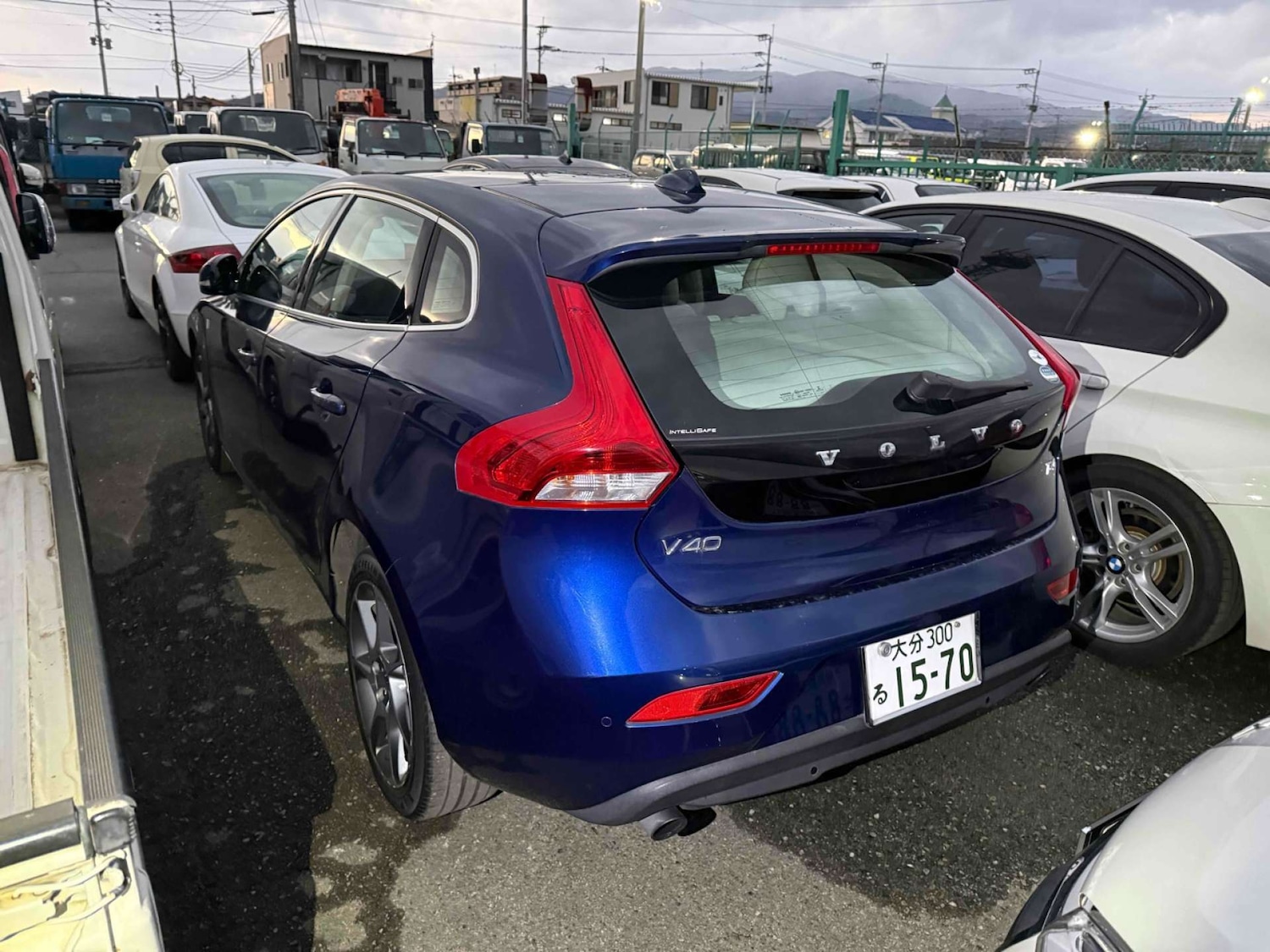 Used Volvo V40 2015 for sale - 78167936: Photo 7