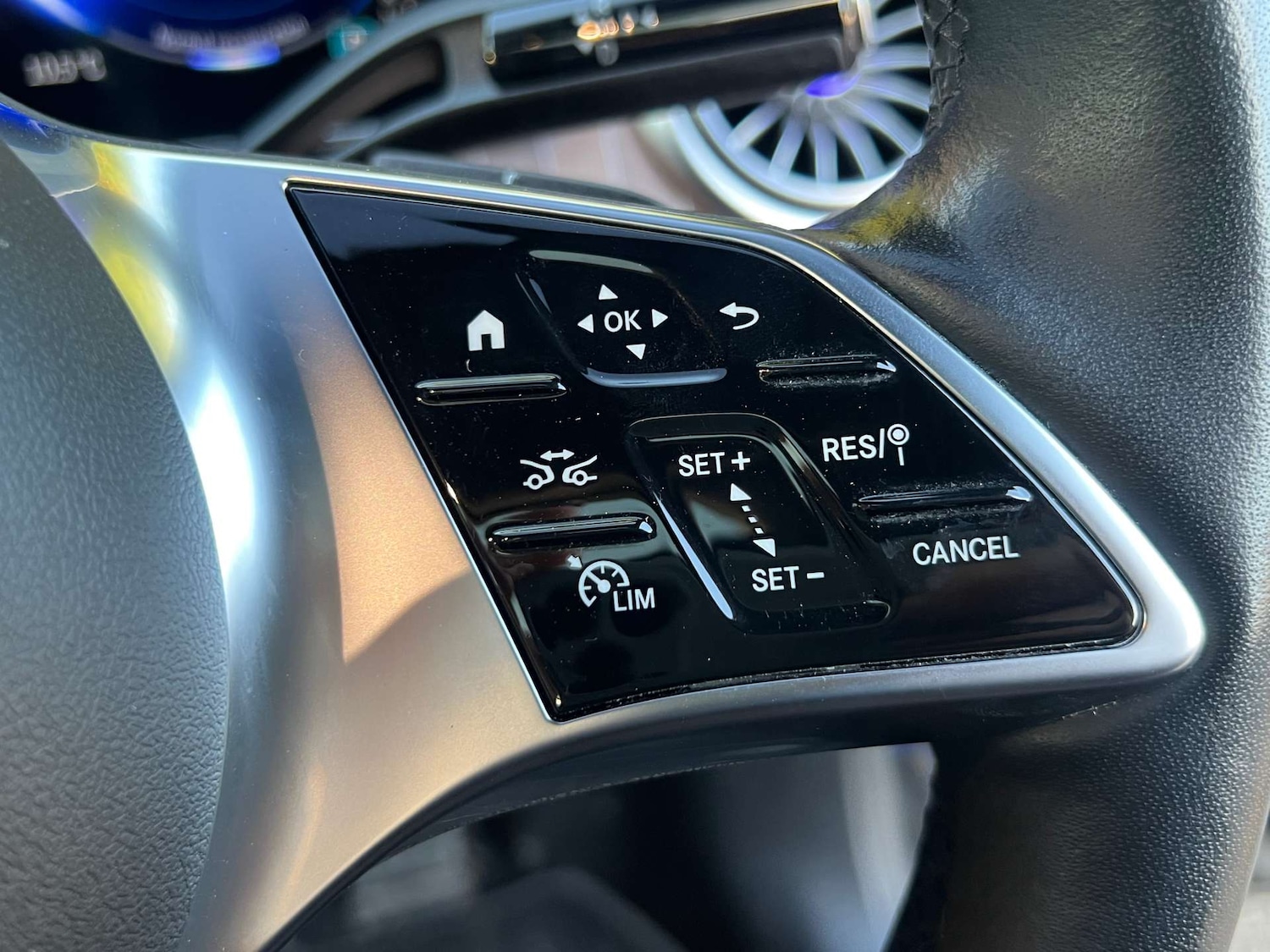 Used Mercedes-Benz EQA 2022 for sale - 76776982: Photo 32