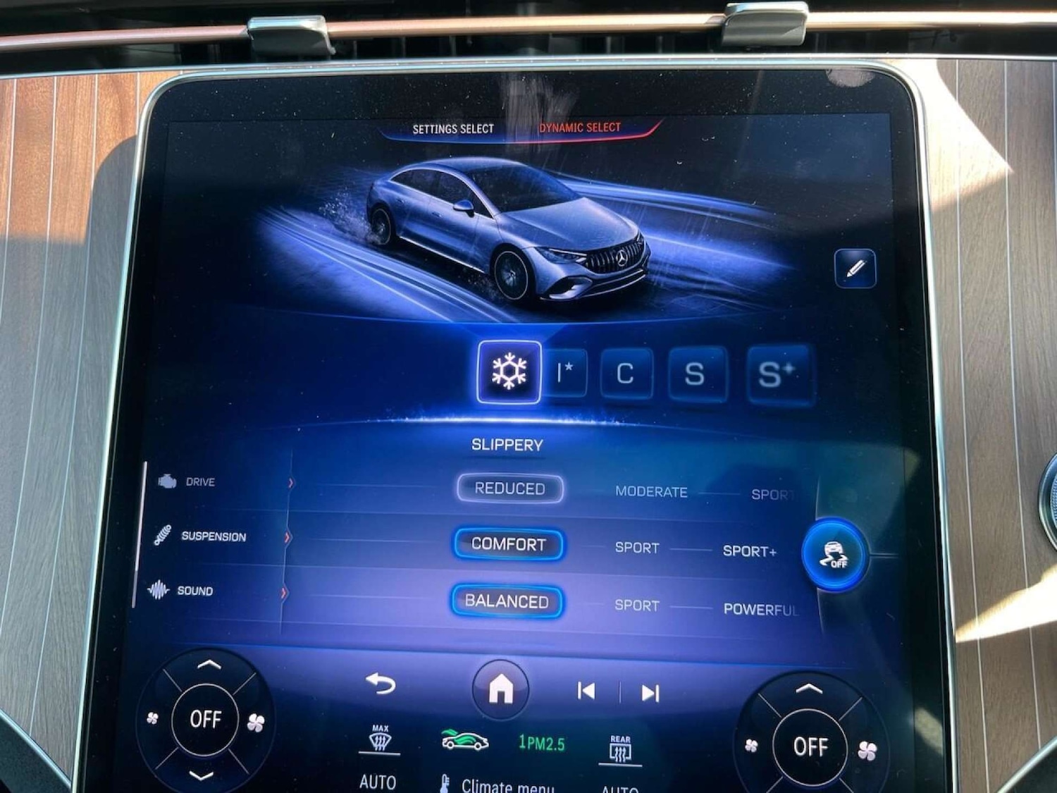 Used Mercedes-Benz EQA 2022 for sale - 76776982: Photo 45