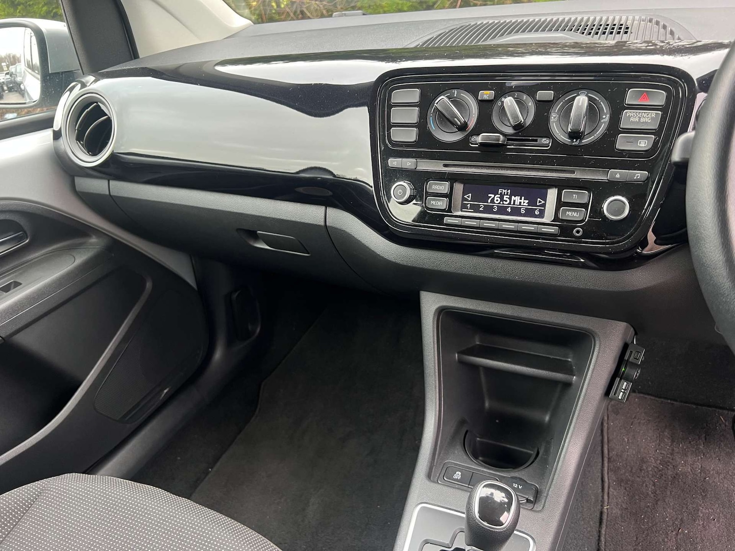 Used Volkswagen up! 2012 for sale - 77544962: Photo 29