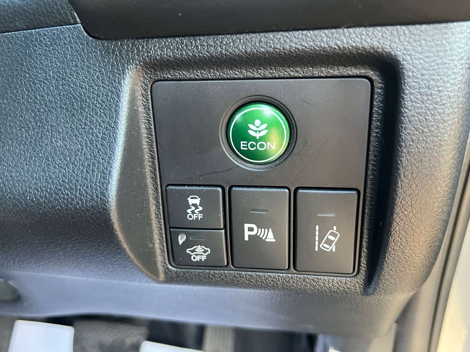 Used Honda HR-V 2017 for sale - 77096048: Photo 11