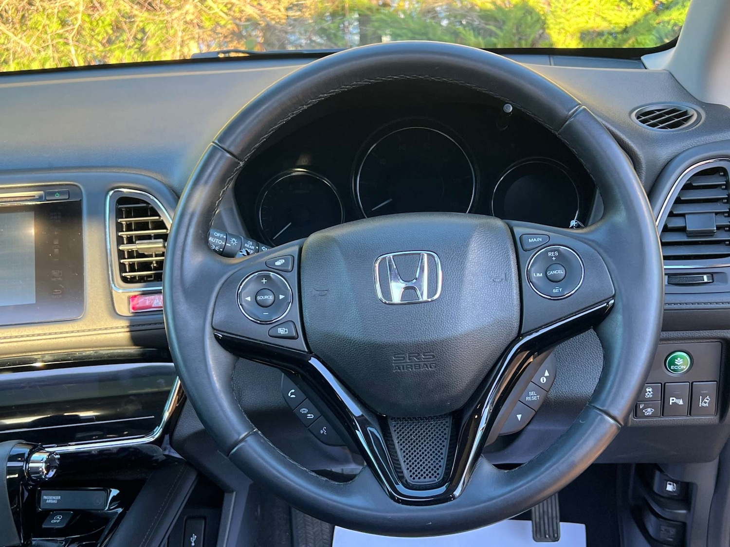 Used Honda HR-V 2017 for sale - 77096048: Photo 20
