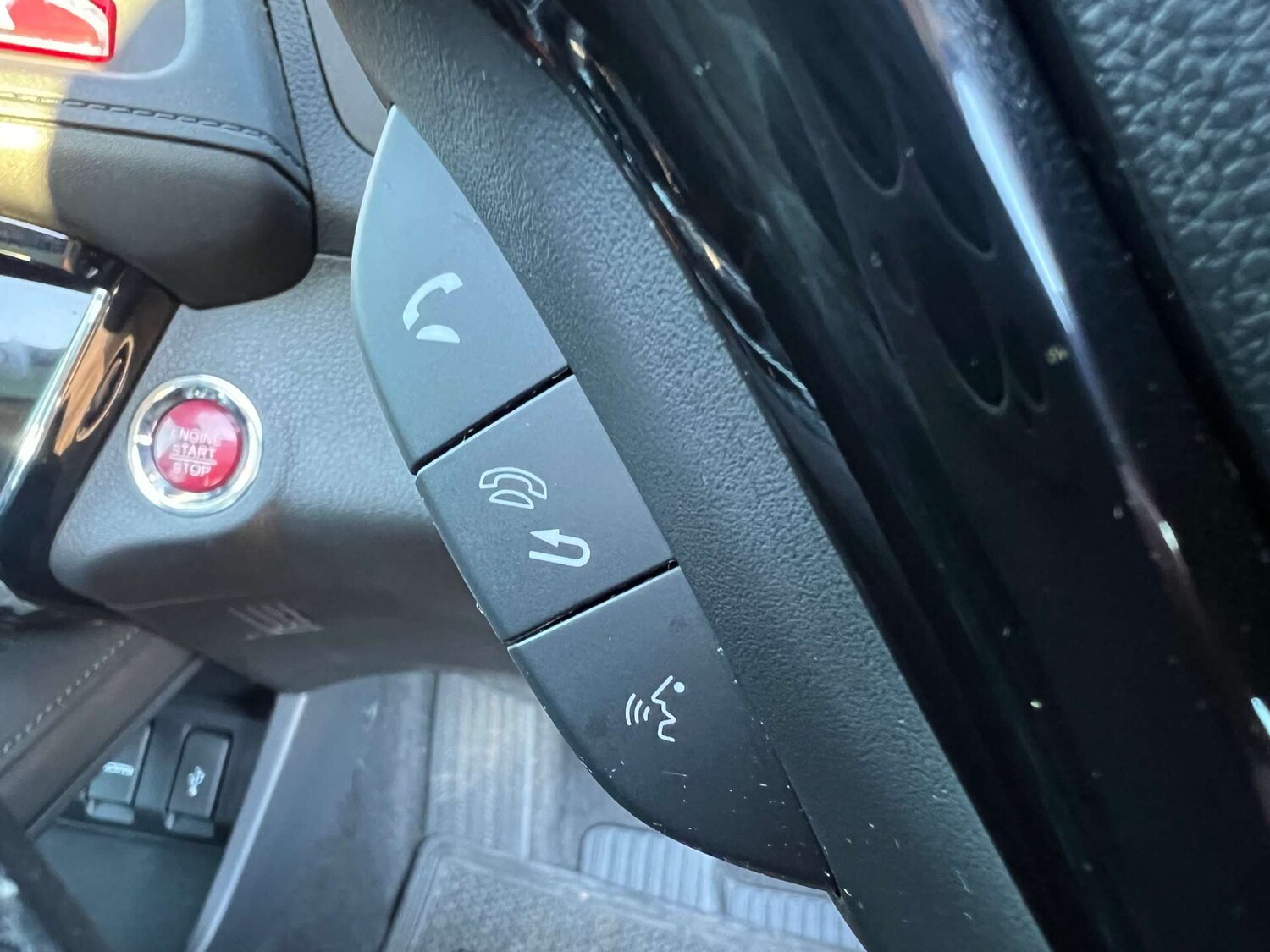 Used Honda HR-V 2017 for sale - 77096048: Photo 23