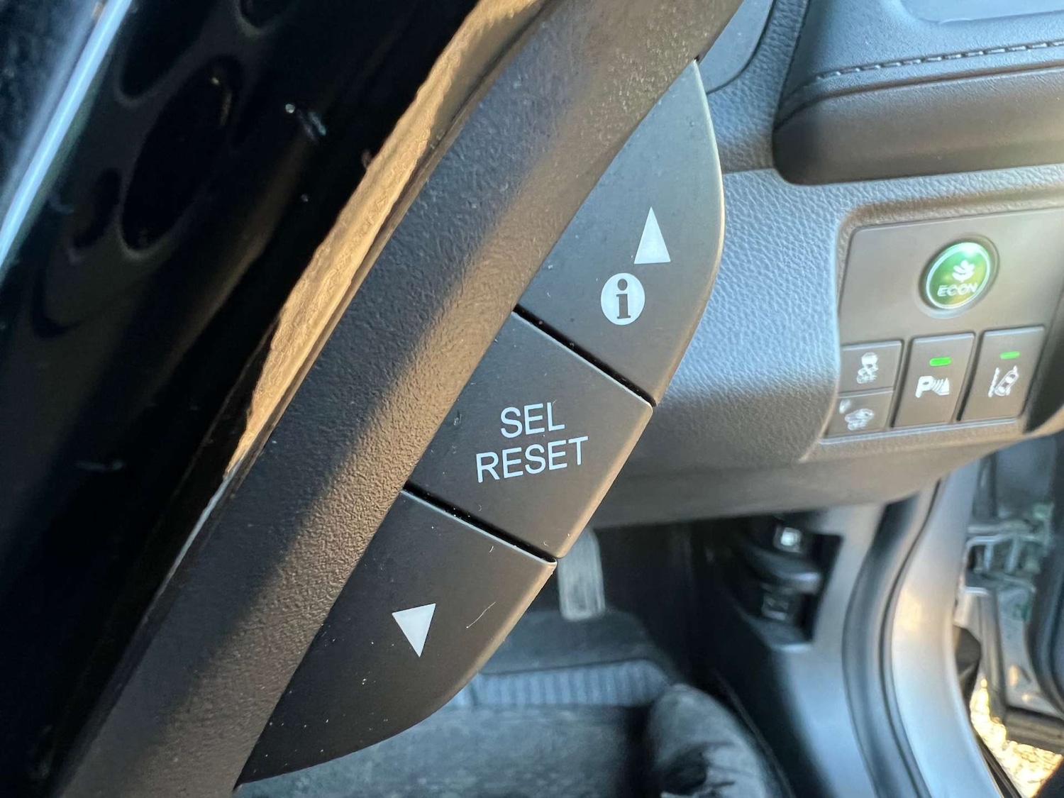 Used Honda HR-V 2017 for sale - 77096048: Photo 24