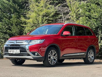 Used Mitsubishi Outlander 2017 for sale - 79558029: Photo