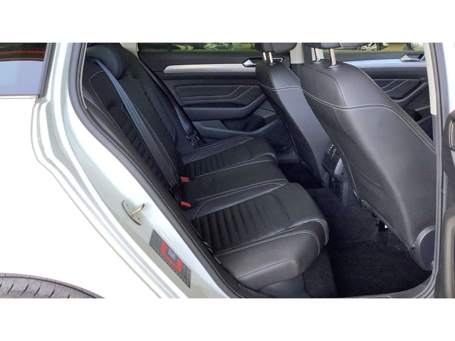 Used Volkswagen Passat 2020 for sale - 76776838: Photo 14