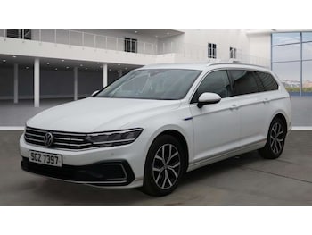 Used Volkswagen Passat 2020 for sale - 76776838: Photo