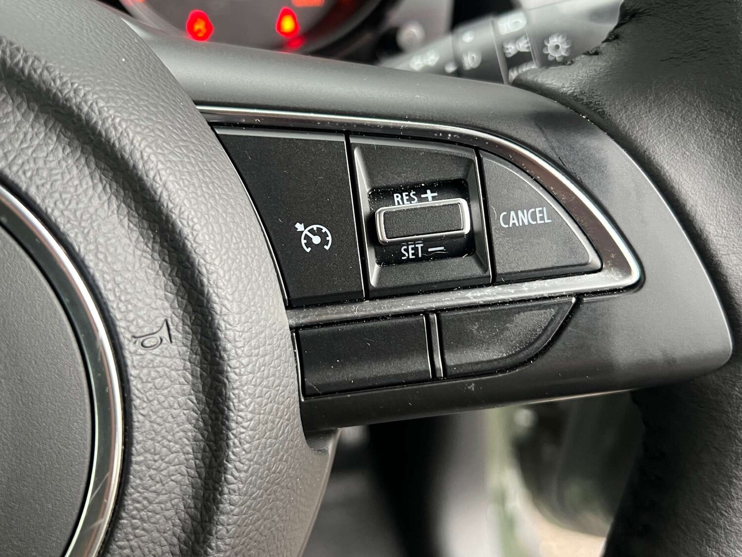 Used Suzuki Jimny 2019 for sale - 76949857: Photo 25