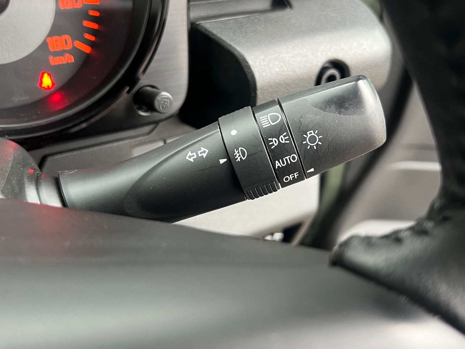 Used Suzuki Jimny 2019 for sale - 76949857: Photo 27