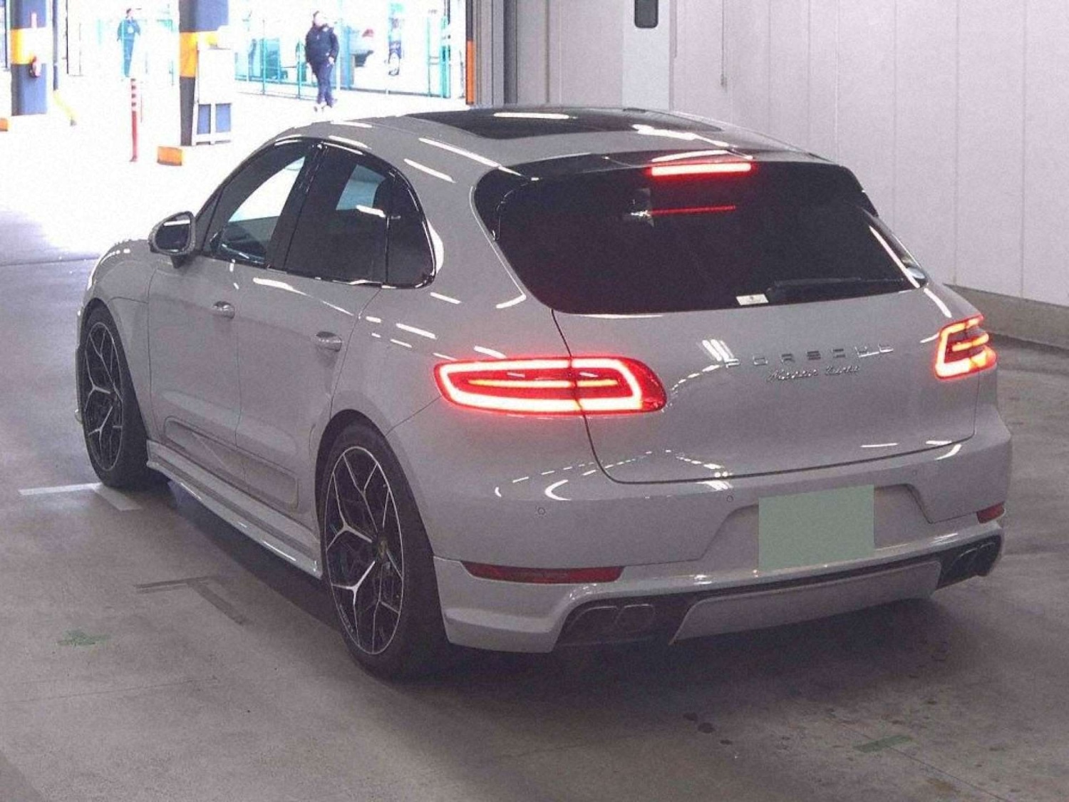 Used Porsche Macan 2015 for sale - 78152366: Photo 6