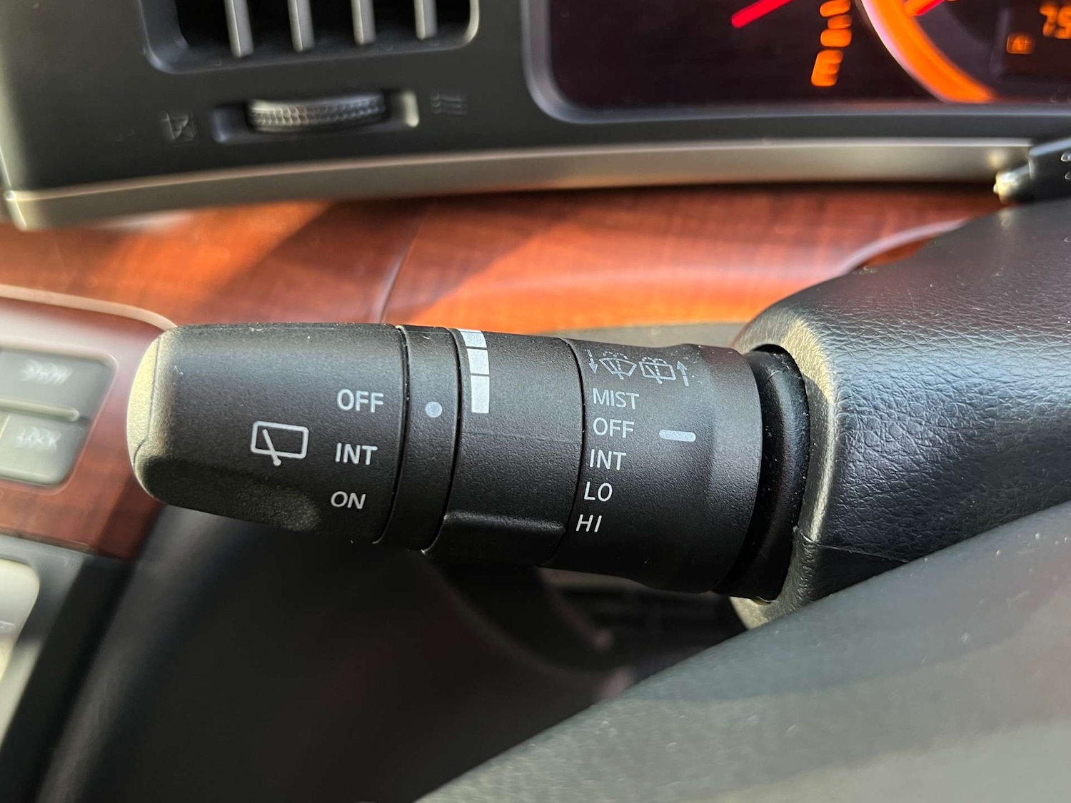 Used Nissan Elgrand 2020 for sale - 77735044: Photo 28