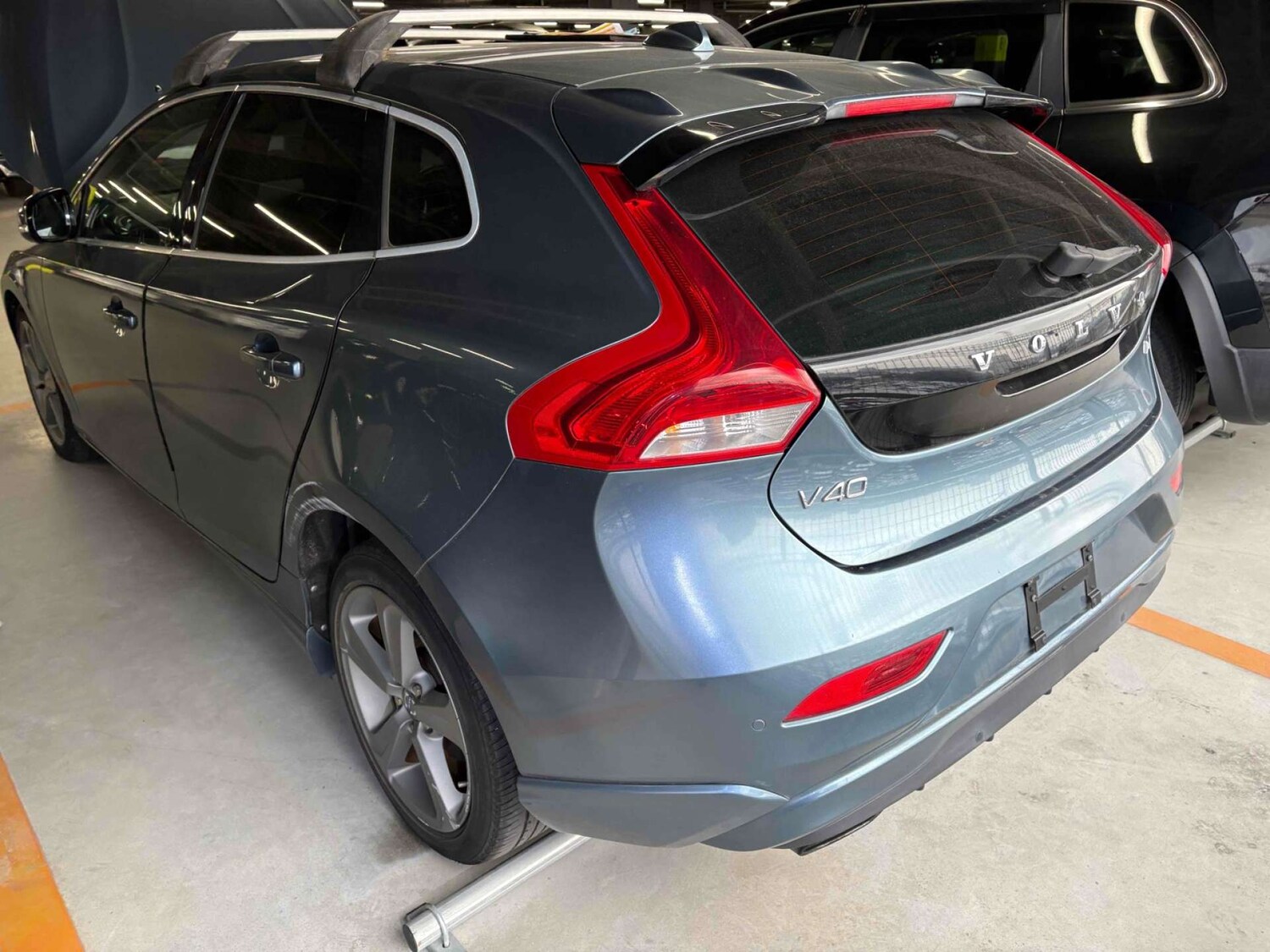 Used Volvo V40 2013 for sale - 78162713: Photo 7