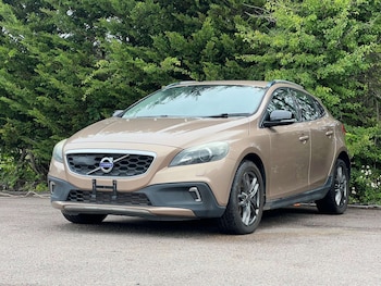 Used Volvo V40 2013 for sale - 78881948: Photo