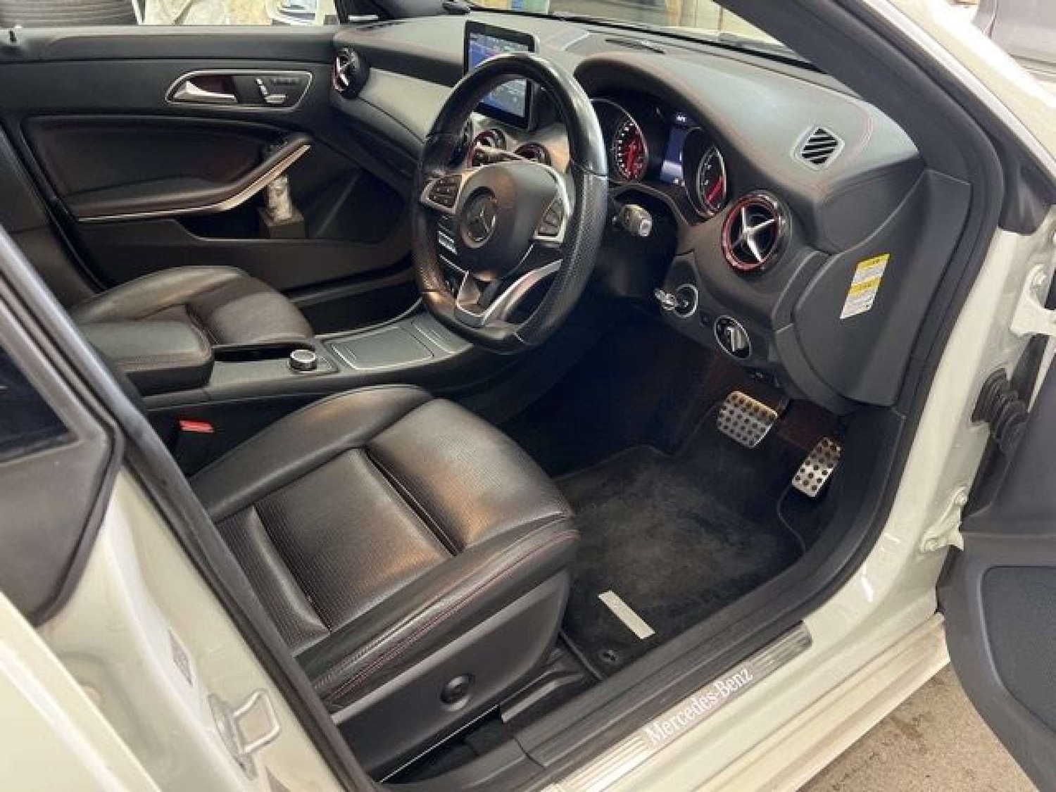 Used Mercedes-Benz CLA 2016 for sale - 77336987: Photo 17