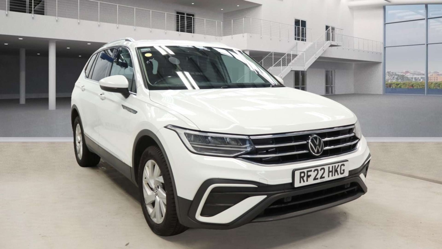 Used Volkswagen Tiguan Allspace 2022 for sale - 76776846: Photo 1