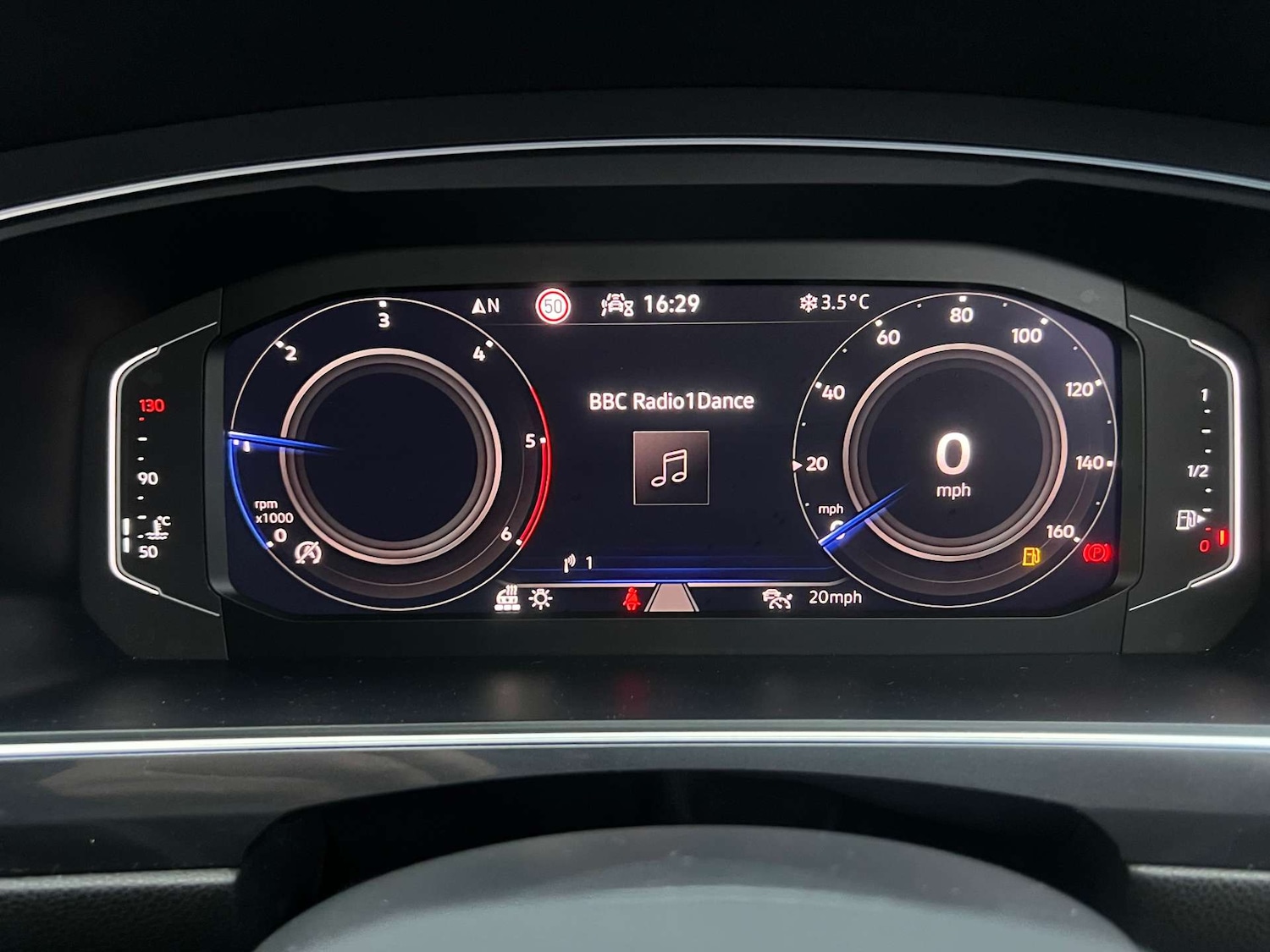 Used Volkswagen Tiguan 2022 for sale - 76776846: Photo 33