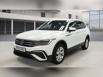Used Volkswagen Tiguan Allspace 2022 for sale - 76776846: Photo
