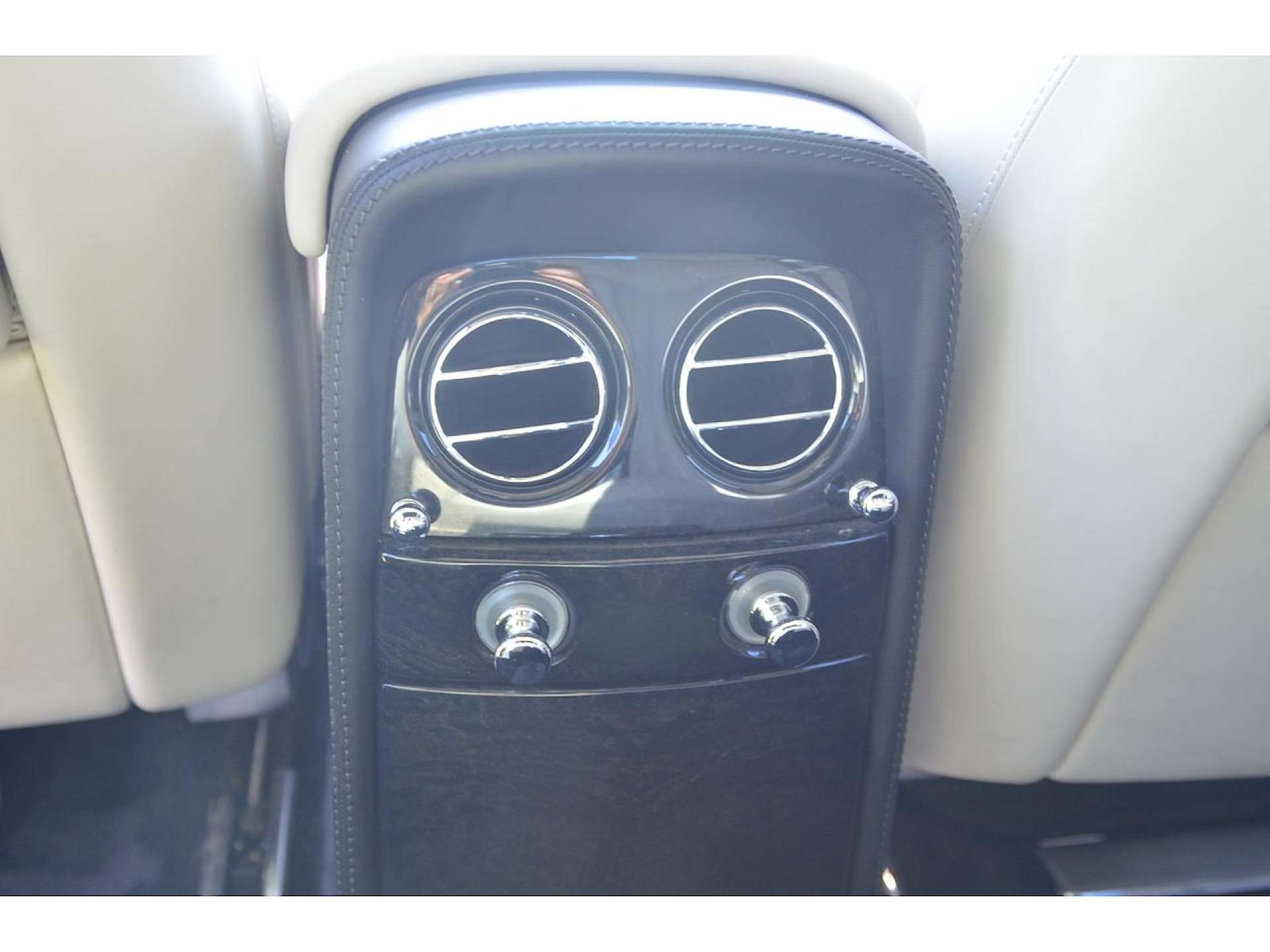 Used Rolls-Royce Phantom 2016 for sale - 76776881: Photo 20