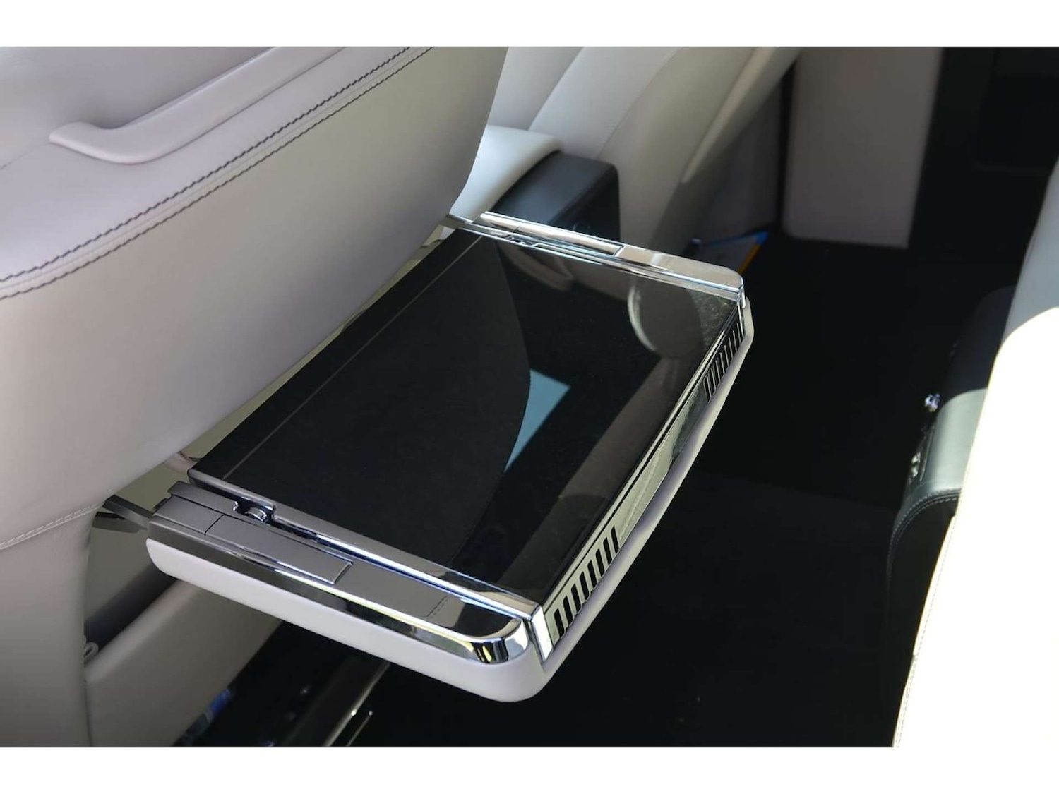 Used Rolls-Royce Phantom 2016 for sale - 76776881: Photo 28