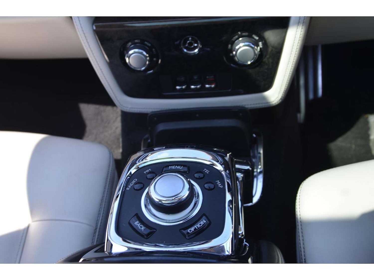 Used Rolls-Royce Phantom 2016 for sale - 76776881: Photo 54