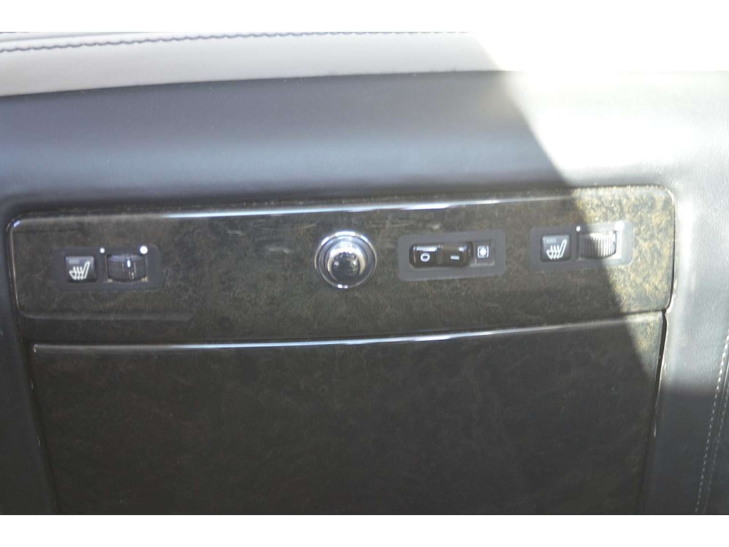 Used Rolls-Royce Phantom 2016 for sale - 76776881: Photo 65