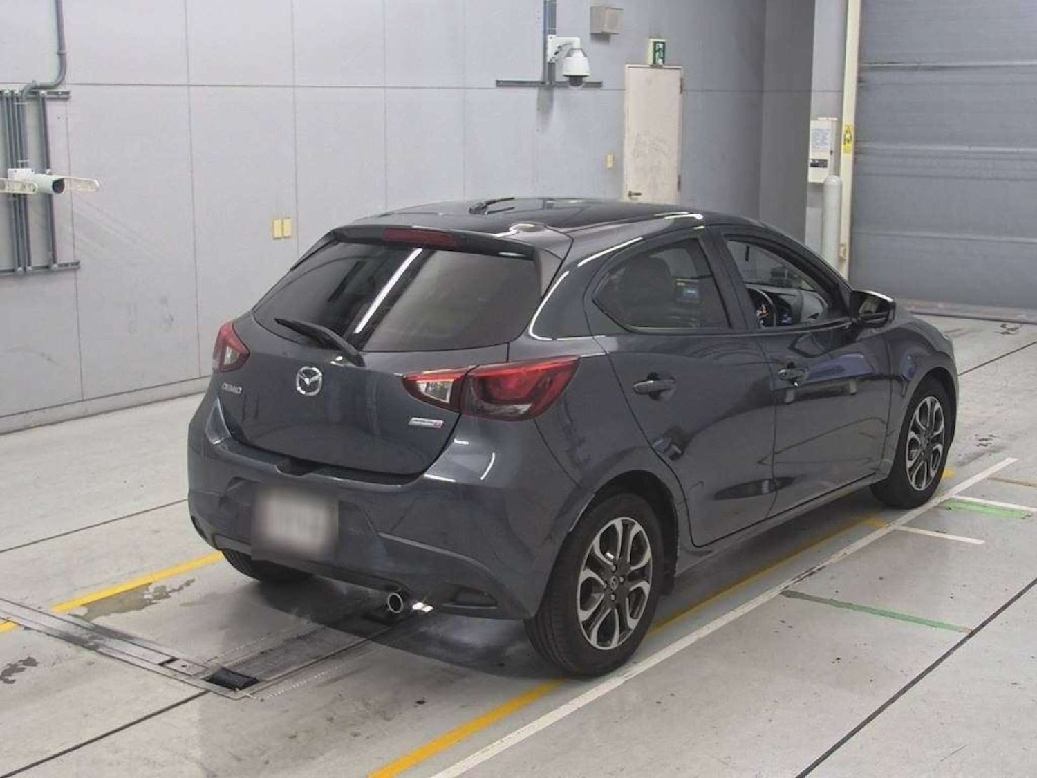 Used Mazda Mazda2 2014 for sale - 76969186: Photo 8