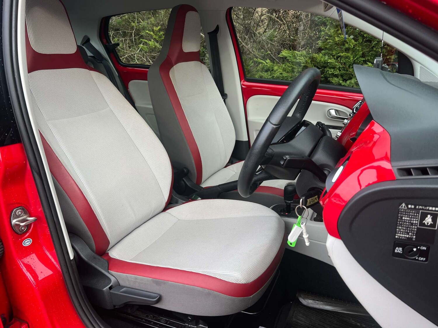 Used Volkswagen up! 2013 for sale - 77762344: Photo 18