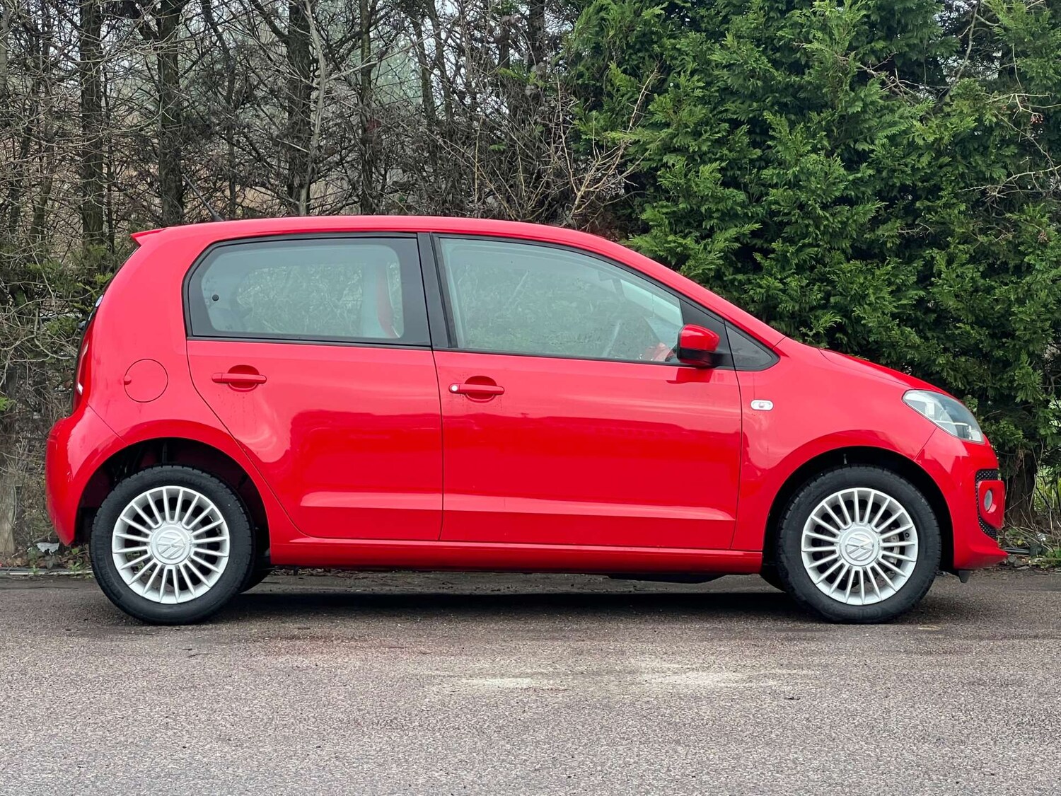 Used Volkswagen up! 2013 for sale - 77762344: Photo 9