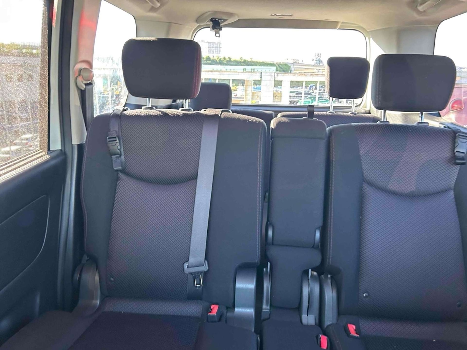 Used Nissan Serena 2012 for sale - 77022366: Photo 14