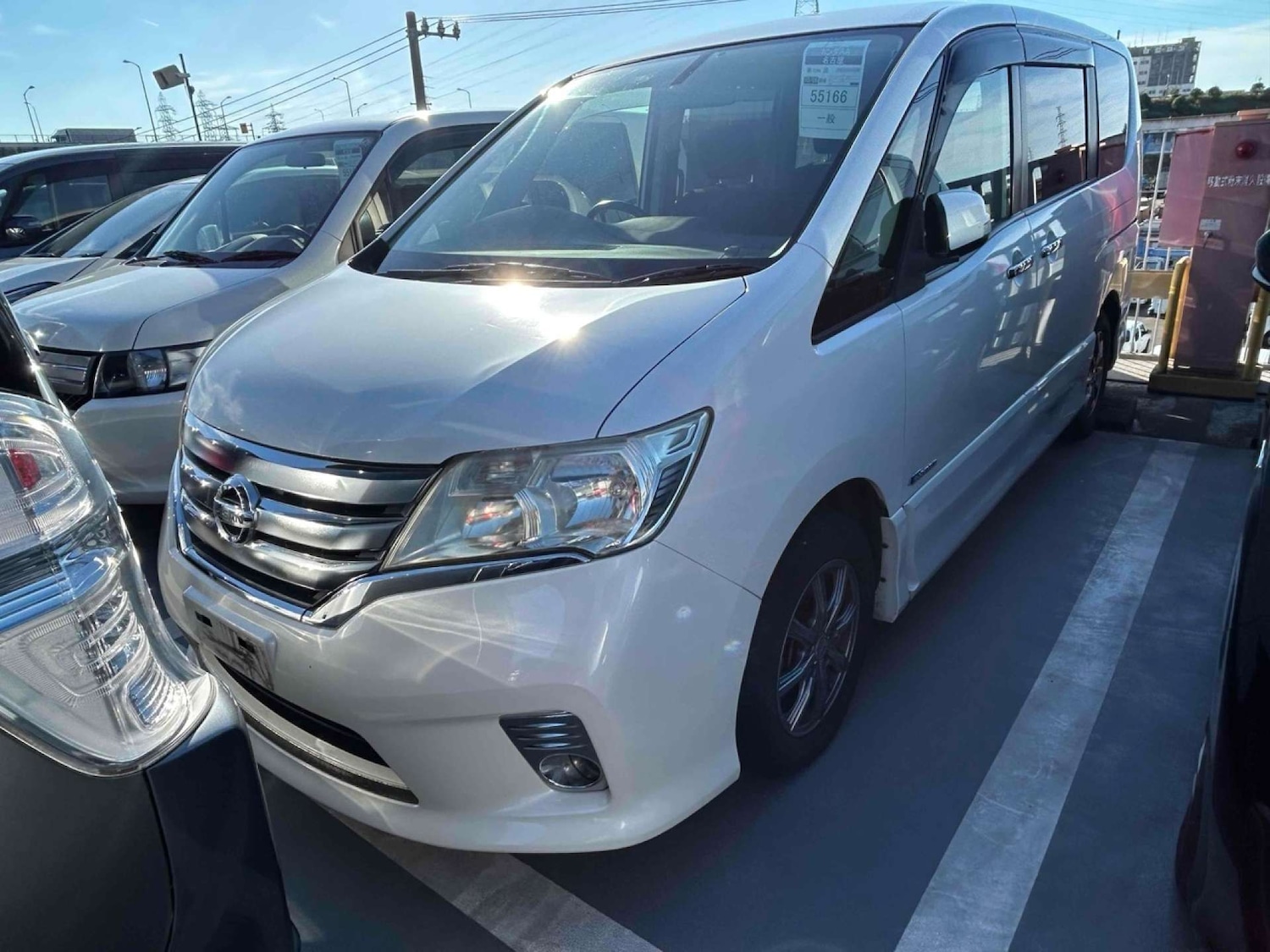 Used Nissan Serena 2012 for sale - 77022366: Photo 5