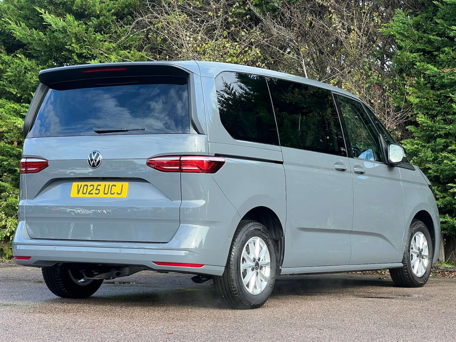 Used Volkswagen Multivan 2025 for sale - 76776854: Photo 10