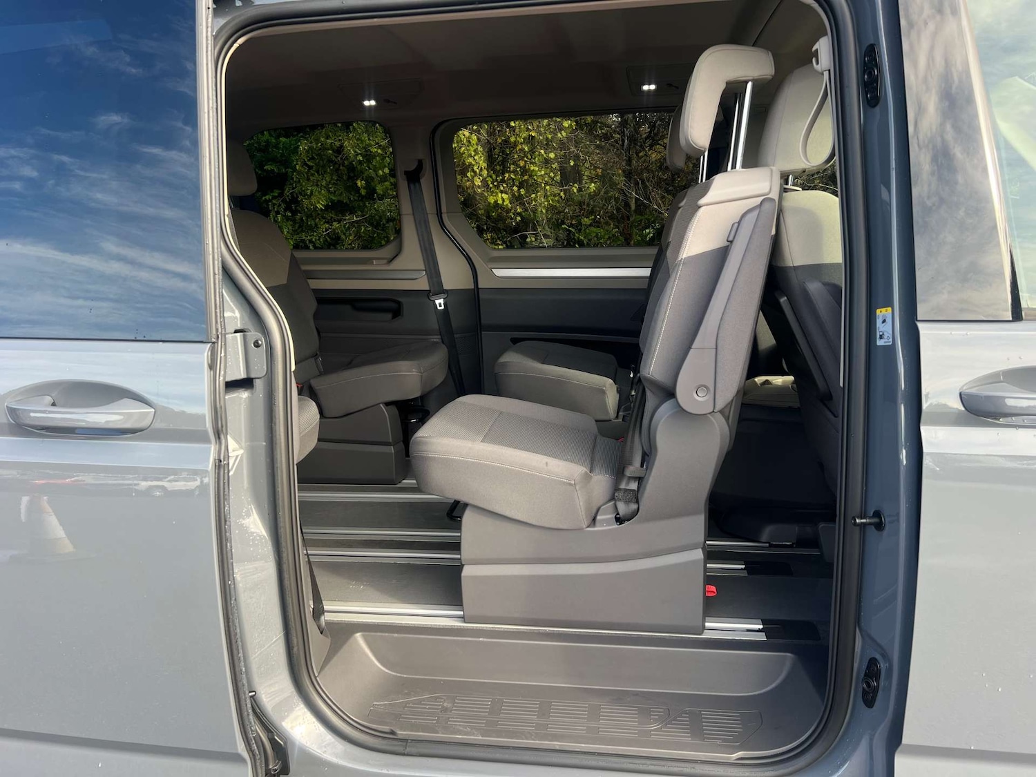 Used Volkswagen Multivan 2025 for sale - 76776854: Photo 19