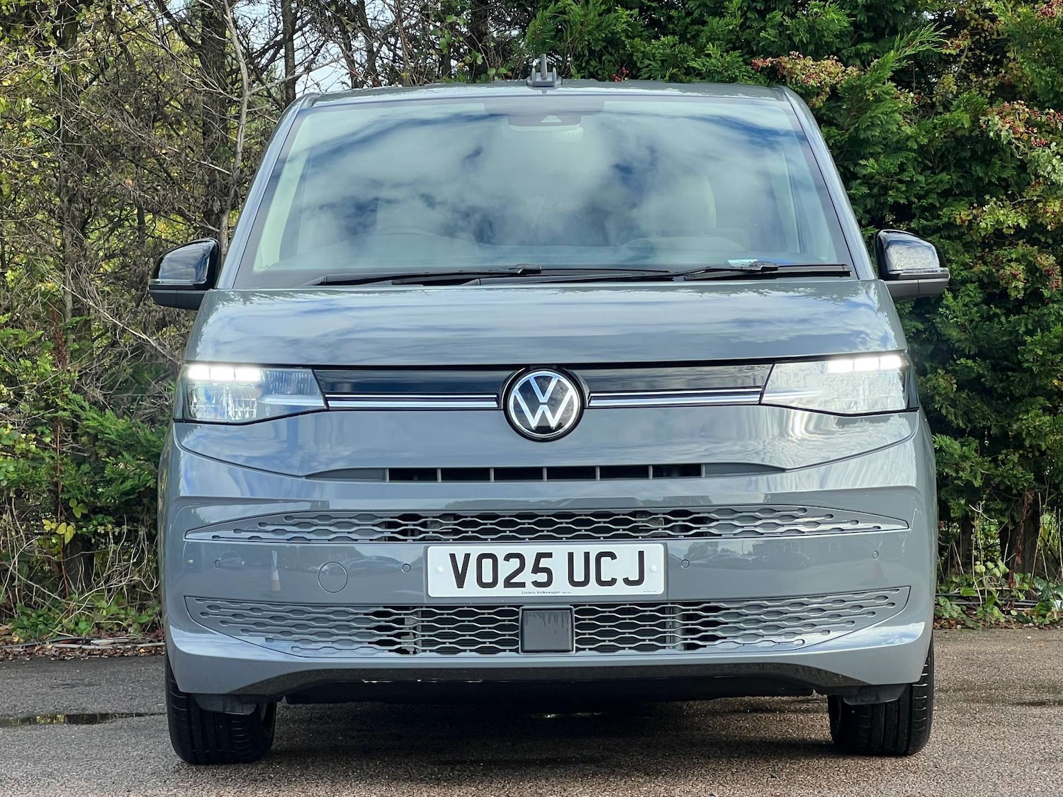 Used Volkswagen Multivan 2025 for sale - 76776854: Photo 5