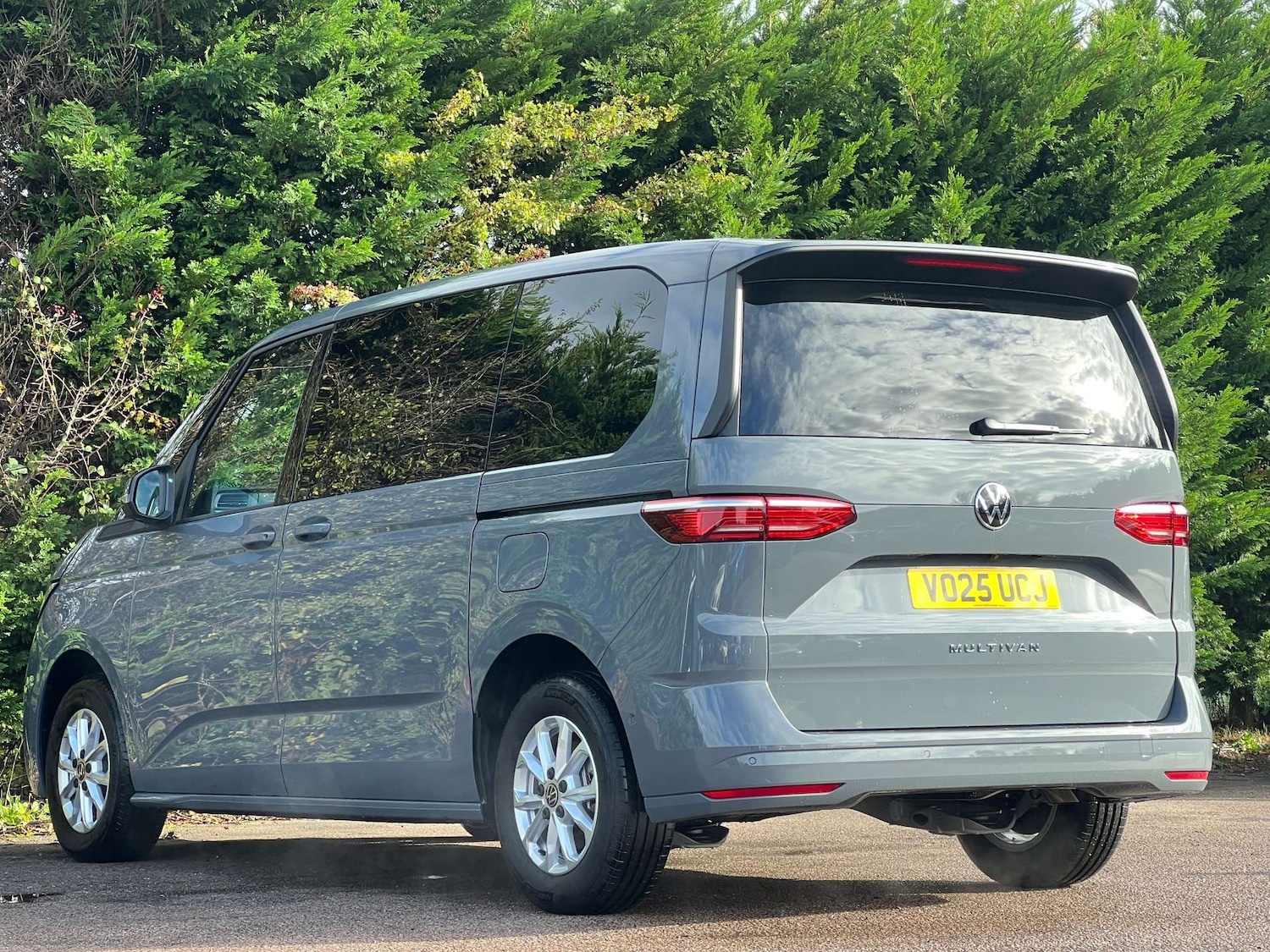 Used Volkswagen Multivan 2025 for sale - 76776854: Photo 8