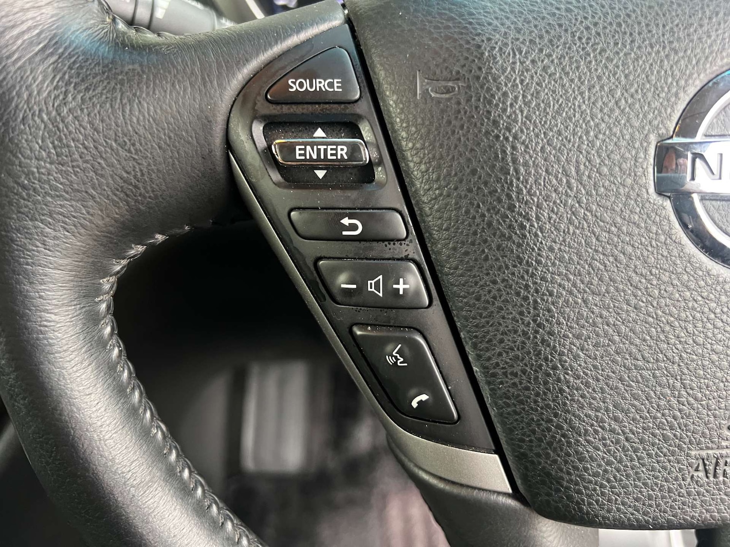 Used Nissan Elgrand 2013 for sale - 76961756: Photo 30