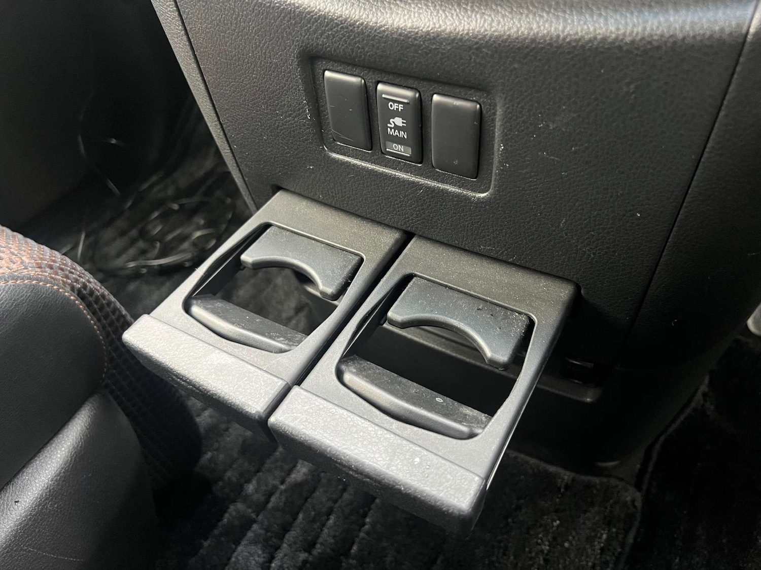 Used Nissan Elgrand 2013 for sale - 76961756: Photo 42