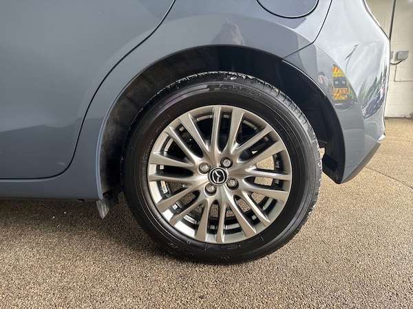 Used Mazda Mazda2 2023 for sale - 75702569: Photo 15