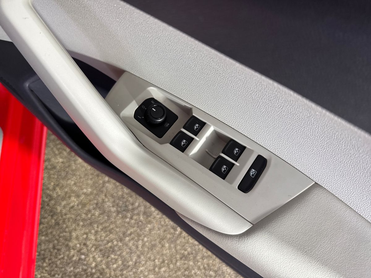 Used Volkswagen Polo 2020 for sale - 77903235: Photo 24