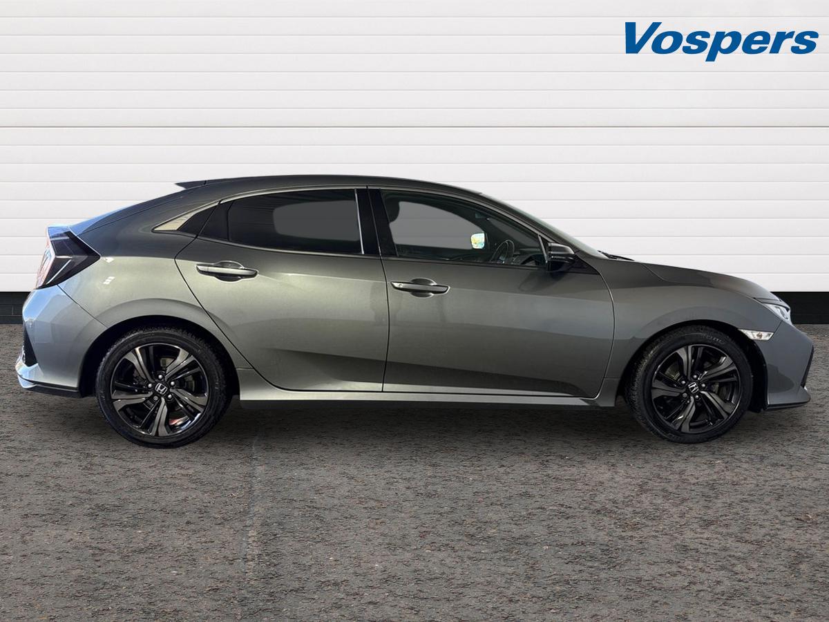 Used Honda Civic 2019 for sale - 76614864: Photo 10