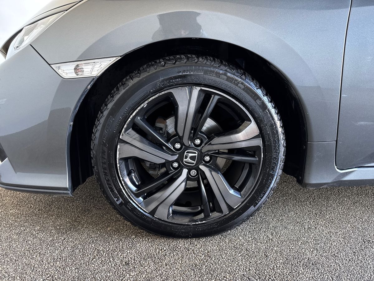 Used Honda Civic 2019 for sale - 76614864: Photo 14