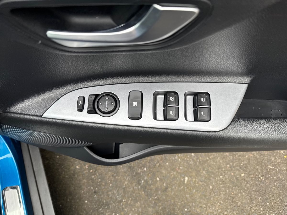 Used Kia Stonic 2022 for sale - 77995092: Photo 24