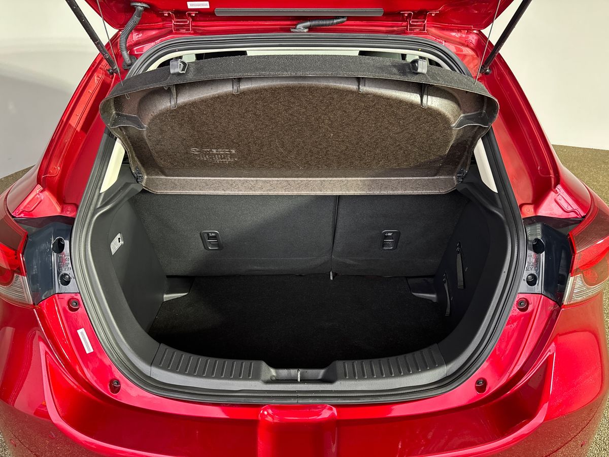 Used Mazda Mazda2 2022 for sale - 77137629: Photo 17