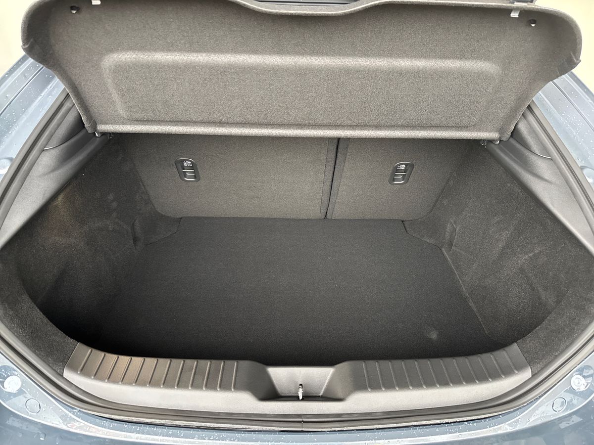 Used Mazda Mazda3 2025 for sale - 76350867: Photo 13