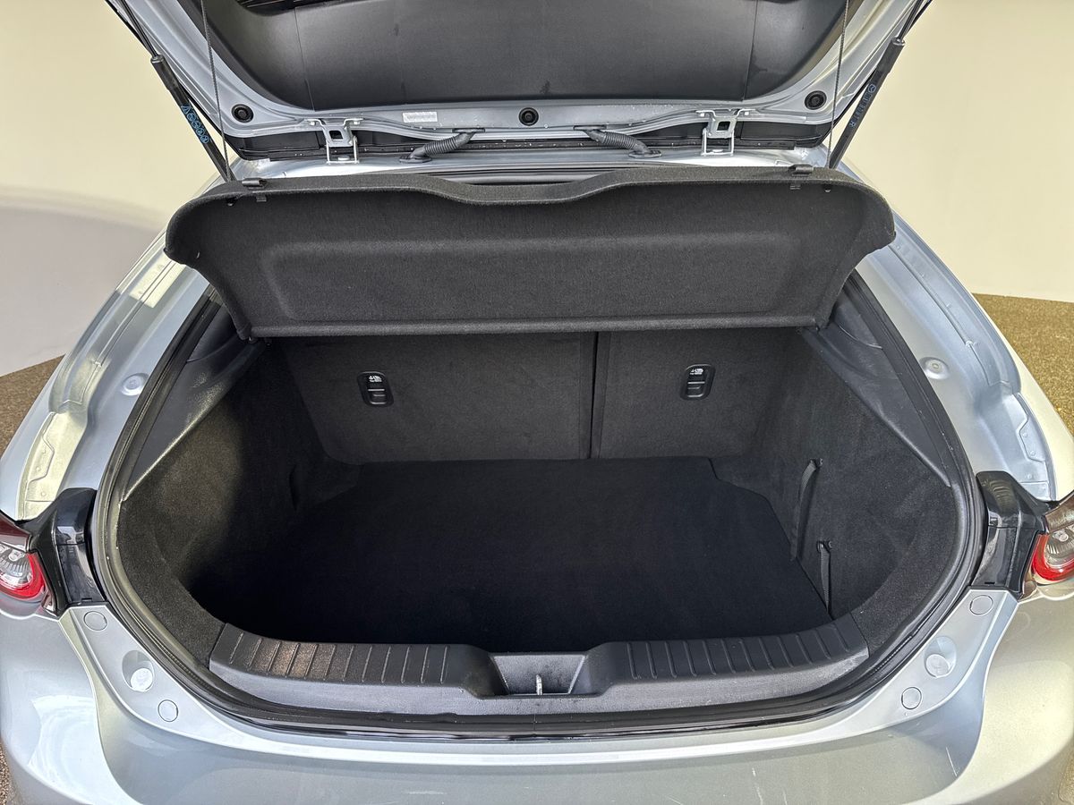 Used Mazda Mazda3 2020 for sale - 76493925: Photo 17