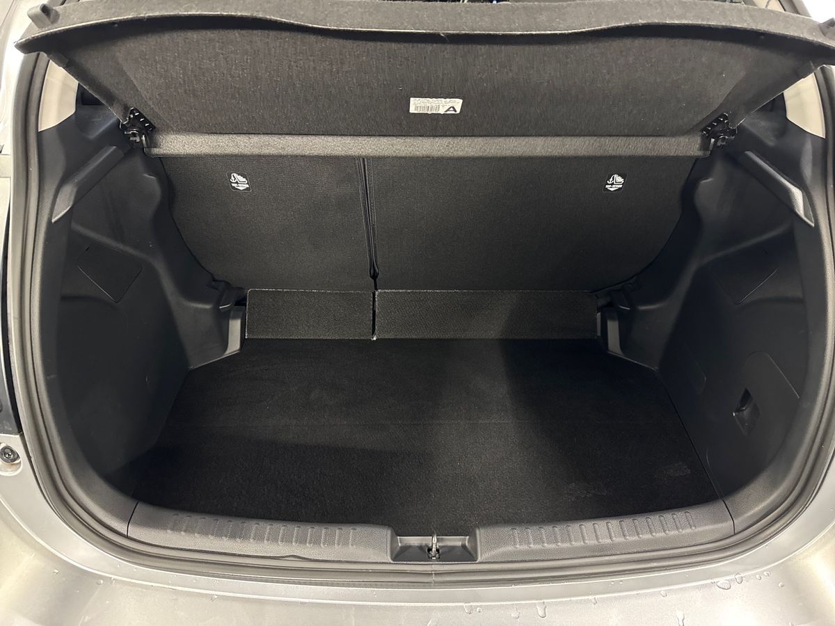 Used Mazda Mazda2 HYBRID 2024 for sale - 77519039: Photo 17