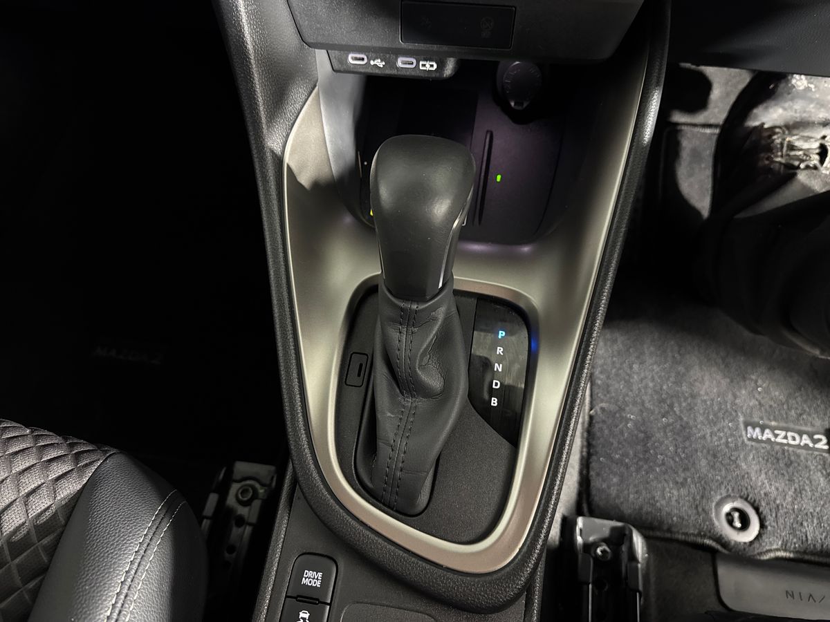 Used Mazda Mazda2 HYBRID 2024 for sale - 77434761: Photo 27