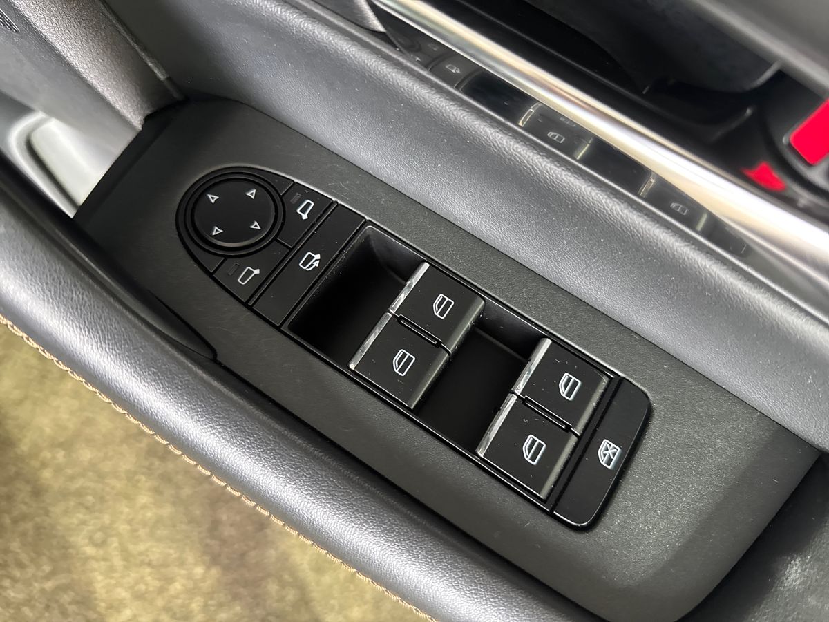 Used Mazda CX-60 2023 for sale - 76977697: Photo 24