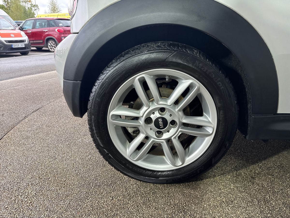 Used MINI Convertible 2015 for sale - 76344171: Photo 11