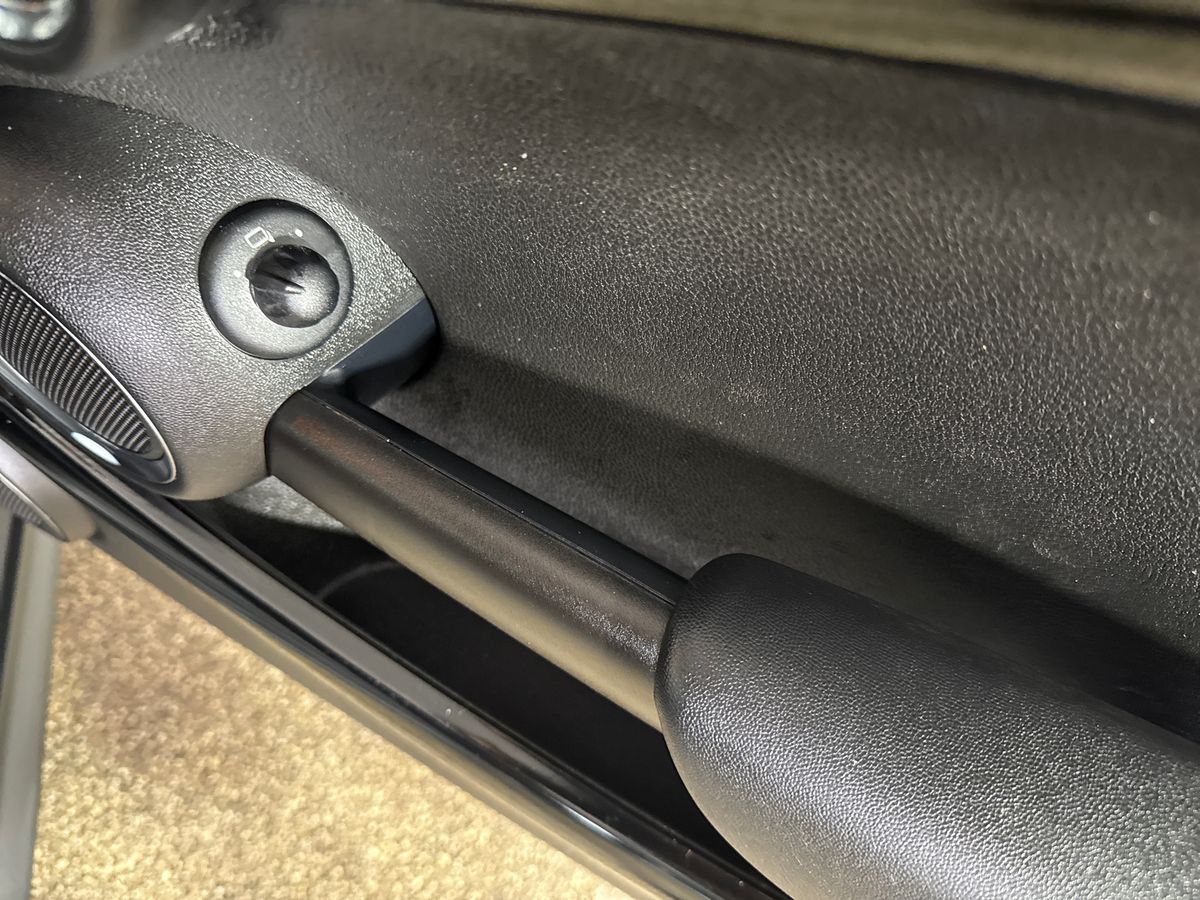 Used MINI Convertible 2015 for sale - 76344171: Photo 24